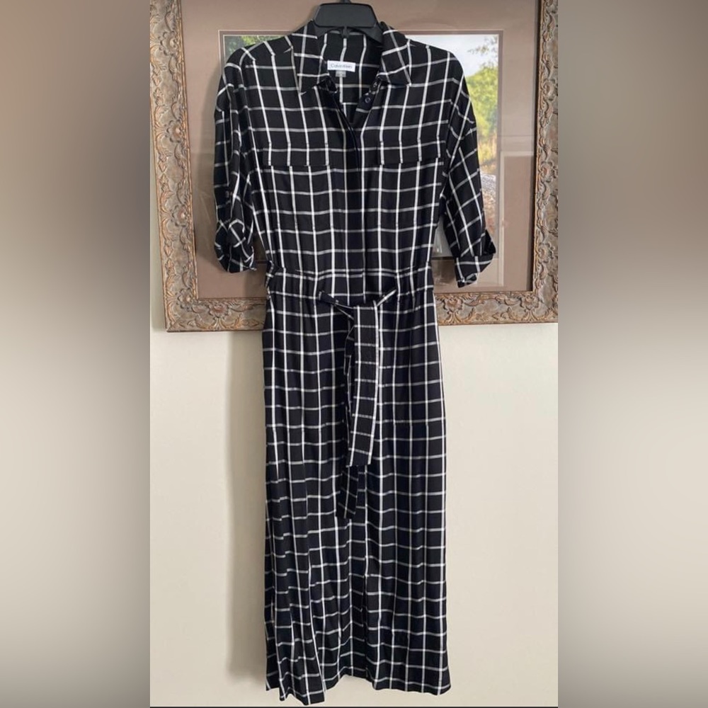 Calvin Klein size 4 Dress only worn twice